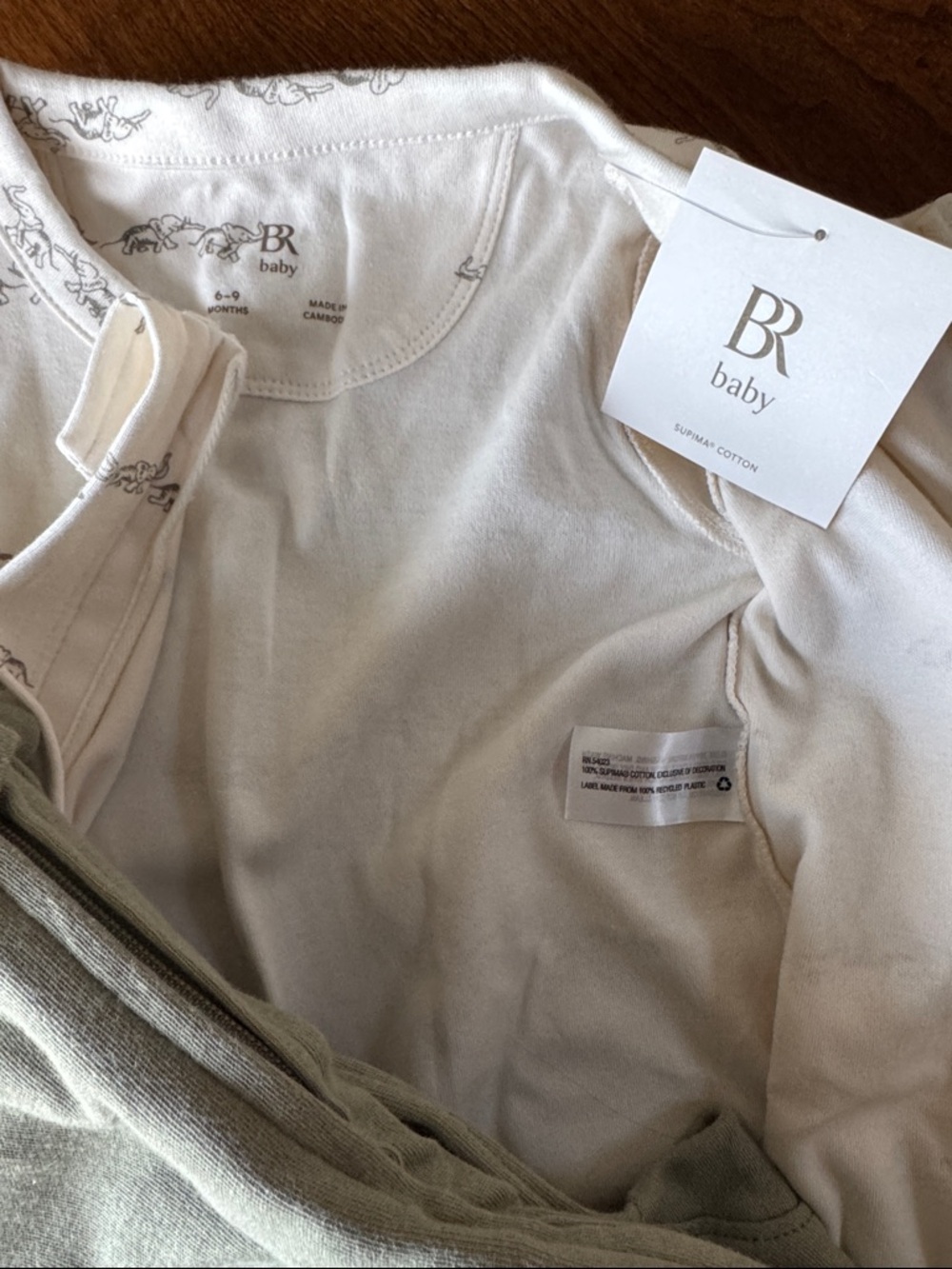 Banana Republic Footed One-Piece Pajamas (2) - Picture 2 of 2
